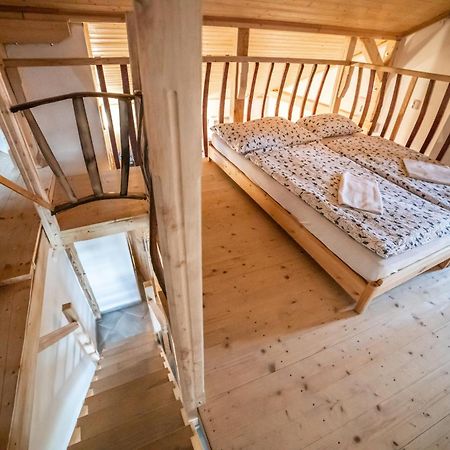 Vinný sklep Kovárna - Nad Presovnou Rohatec Exterior foto